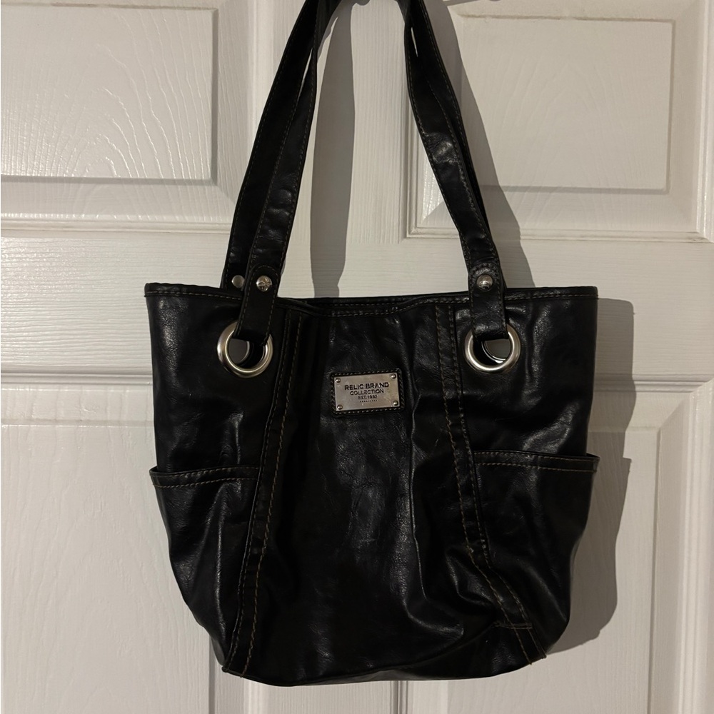 Relic Brand Collection Women's Black Purse/Bag. Very good condition.